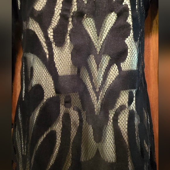 Unbranded Black & Tan Body Con Lace Payered Dress SzM NWOT - Picture 5 of 8